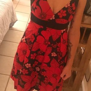 💃Super cute floral dress 💃